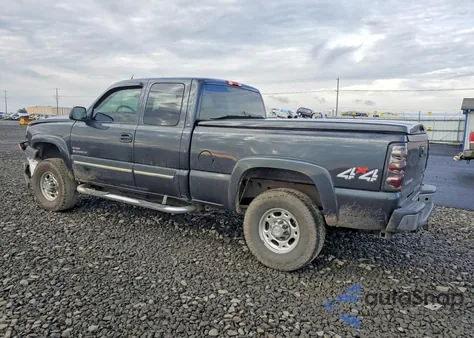 2005 Chevrolet Silverado K2500 Heavy Duty из США, поврежденный, VIN 1GCHK29285E180514